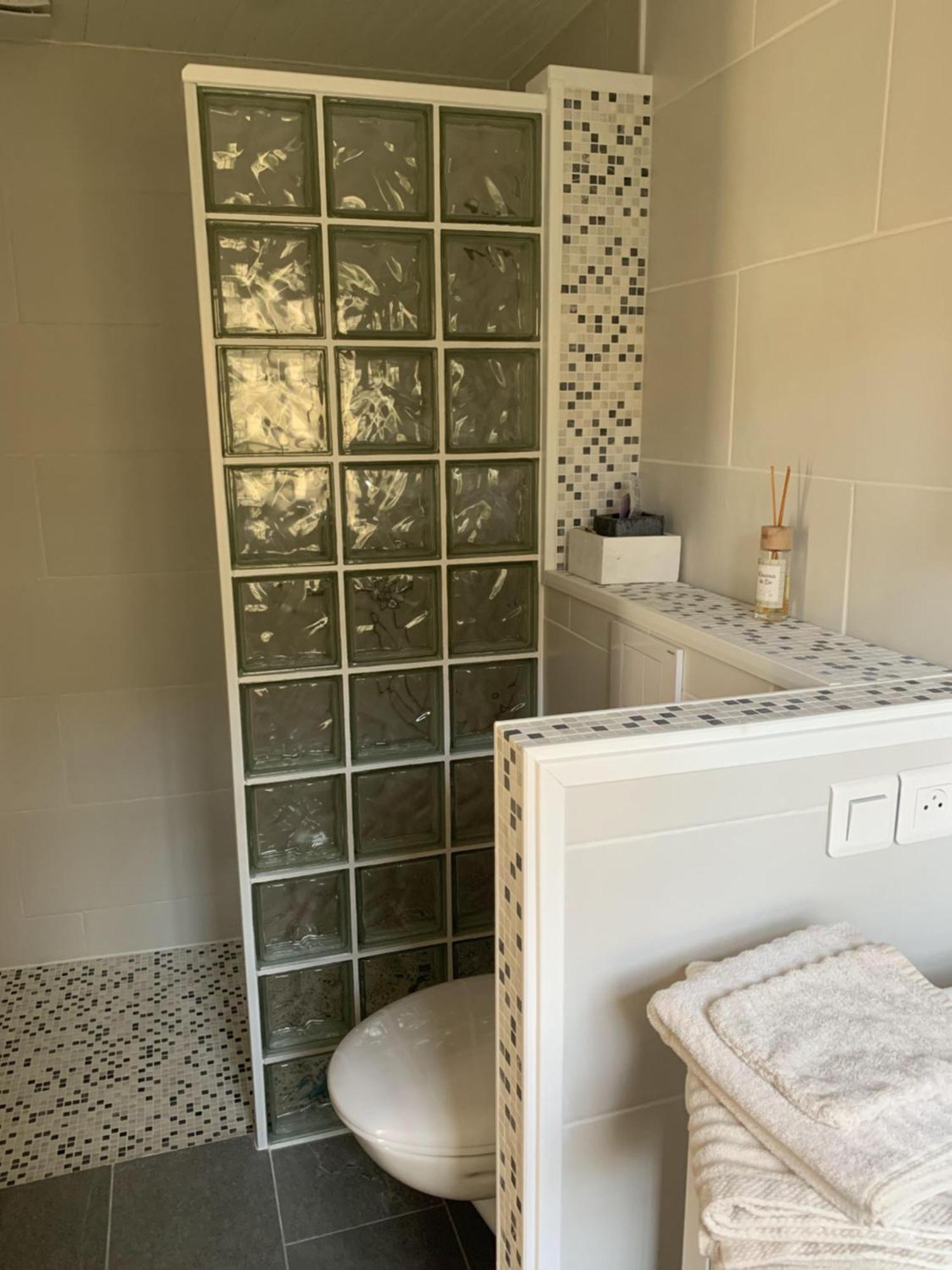 The Cool Lounge A Coulonges - Charente B&B 외부 사진